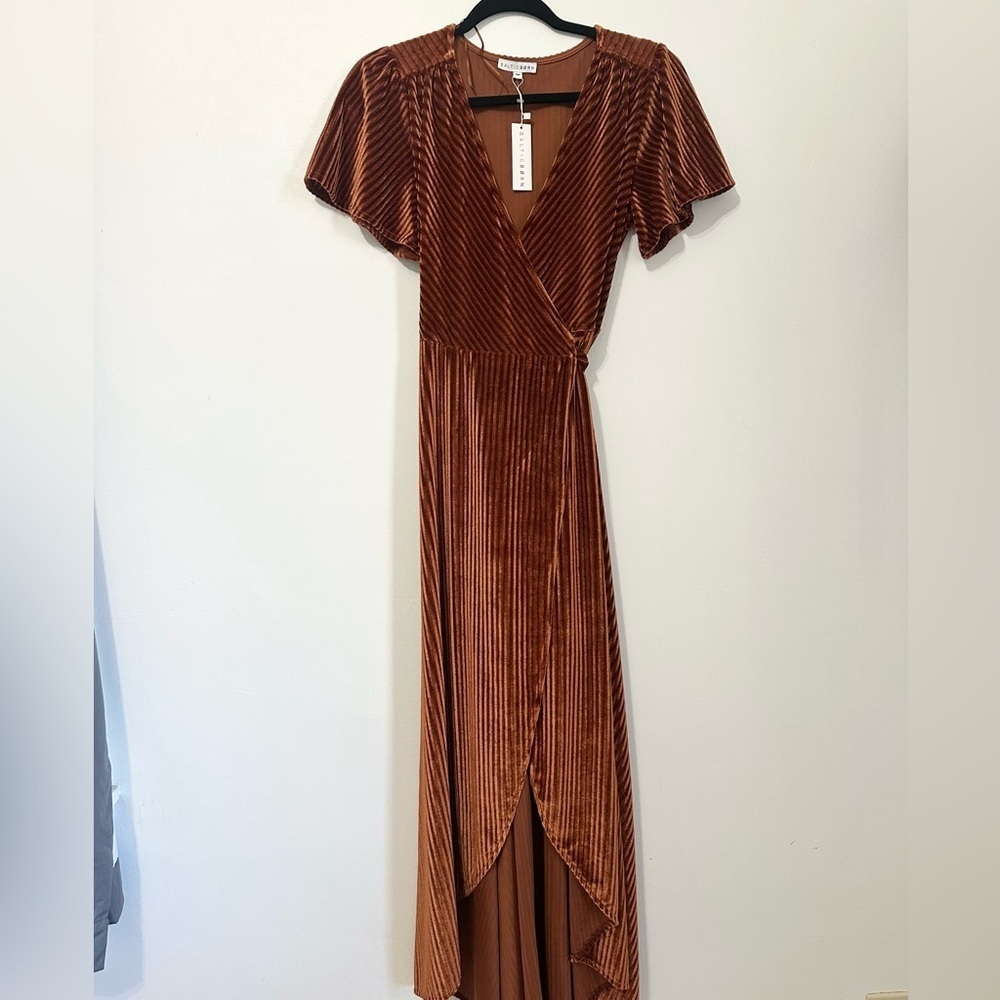 Baltic Born size medium andi maxi dress ribbed velvet maxi dress wedding guest